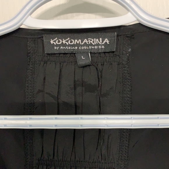 Beautiful tunic selling due to weight loss. Great with leggings! - Picture 2 of 3